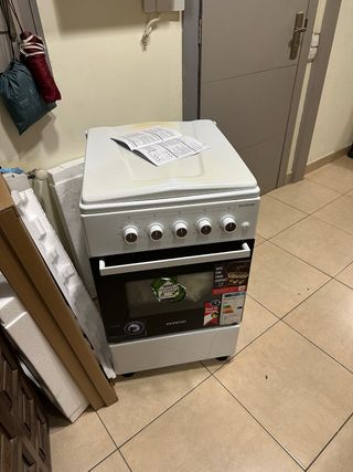 Cocina compacta Infiniton con horno