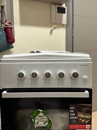 Cocina compacta Infiniton con horno