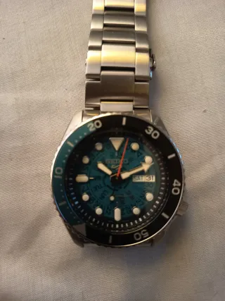 Reloj Seiko Azul y Plateado