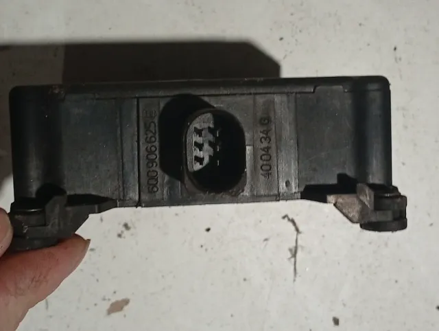 Válvula de aire VW AG