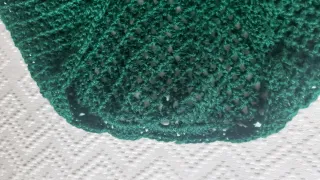 Toquilla aldeana tejida a mano