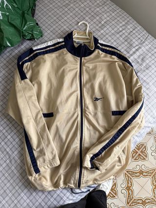 Chaqueta Reebok Retro Beige y Azul