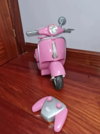 Moto BABY BOOM rosa con mando