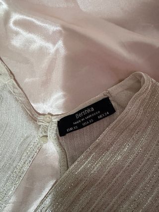 Top Bershka dorado y plateado brillante
