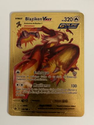 Carta Pokémon Blaziken VMAX Oro