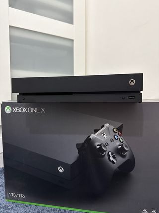 Xbox One X 1TB Negra Como Nueva