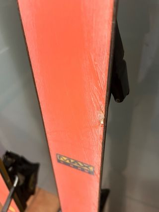 Esquís K2 Dynastar amarillos