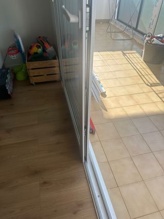 Ventana balconera corredera PVC blanco