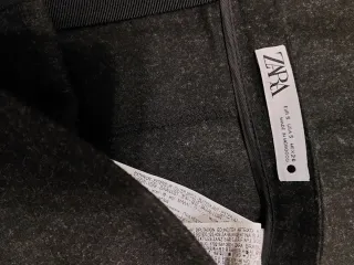 Falda Zara Invierno Gris