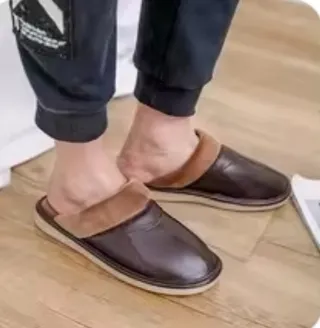 Pantuflas zapatillas casa NUEVAS talla 42 Marron