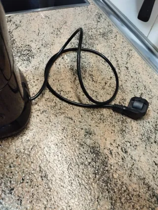 Cafetera Eléctrica Negra