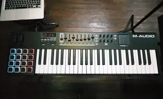 M-Audio Code 49 Controlador MIDI