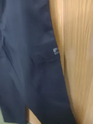 Pantalón de trabajo o senderismo negro