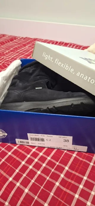 Botas piel ante negras repelente agua