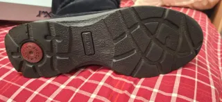 Botas piel ante negras repelente agua