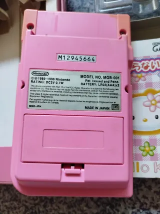 Game Boy Pocket Edición Hello Kitty