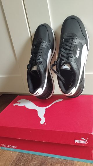 Zapatillas Puma St Runner V4 Negras y Blancas