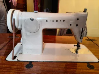 Máquina de coser Singer 810 Z