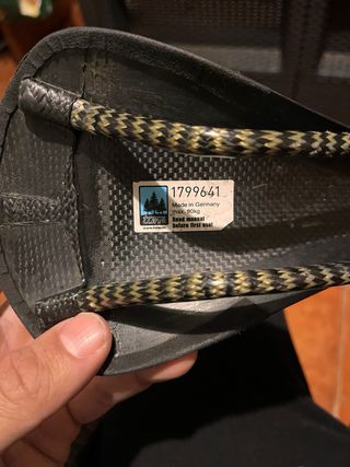 Sillín Tune Speesneedle Carbono