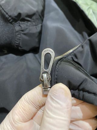 Chaqueta Bomber Negra Pull and Bear