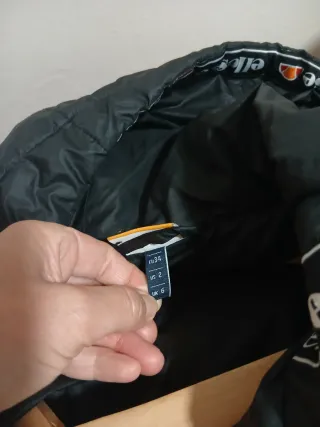 Chaqueta acolchada Ellesse para niño,xs 34