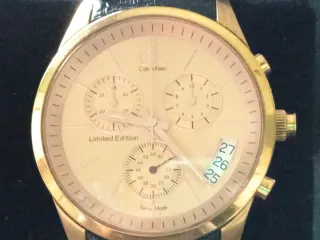 Reloj Calvin Klein Dorado y Negro