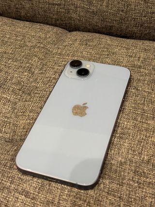 iPhone 14 Plus Blu/Viola con batteria al 86%