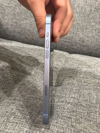 iPhone 14 Plus Blu/Viola con batteria al 86%