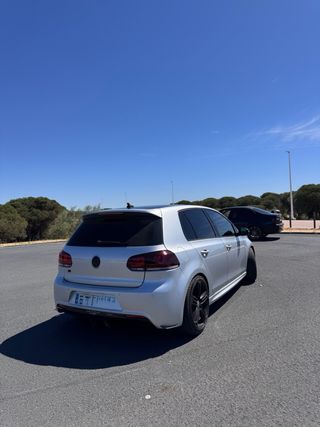 Volkswagen Golf R20 2011 (BAQUETS)