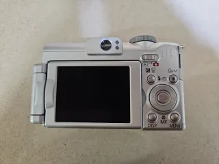 Cámara Canon PowerShot A630 Plata