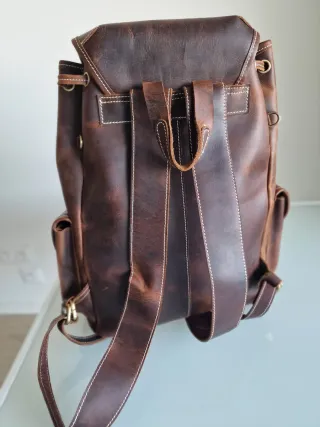 Mochila de cuero auténtico • Hecha a mano • Nueva