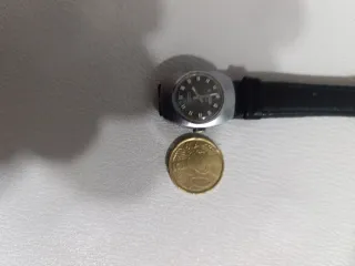 Reloj Duwar señora plata y negro cuerda