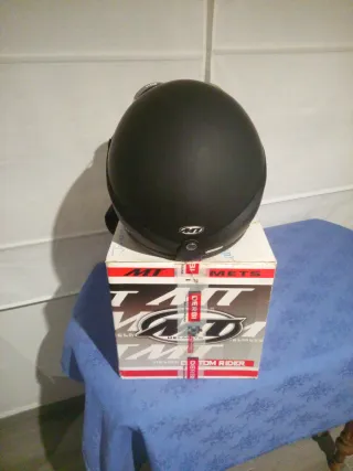 Casco Jet Vintage MT con Gafas