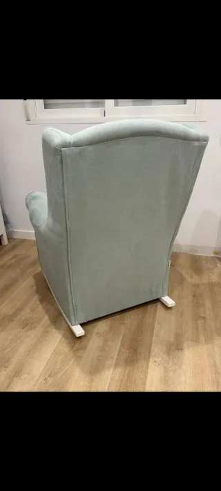 Sillón balancín de tela