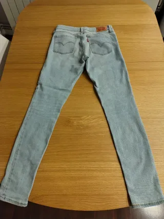 Tejanos Levi's 77 skinny Mujer