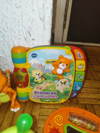 Lote de juguetes infantiles