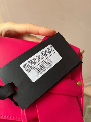 Borsa Pinko fucsia con fiocco e catena oro