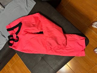 Pantalón nieve niña Decathlon rosa. usado una vez.