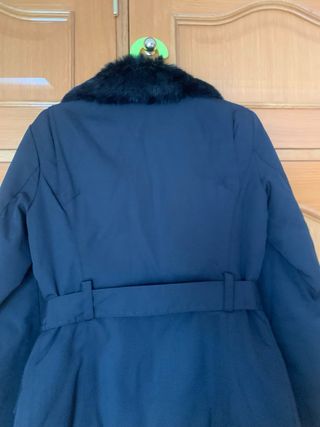 Chaqueta, cazadora ZARA con piel conejo negra