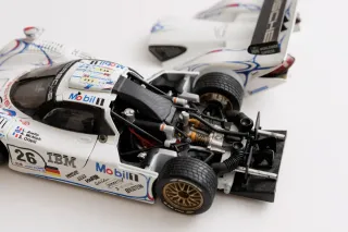Maqueta Porsche 911 GT1 1998 1/18 Maisto