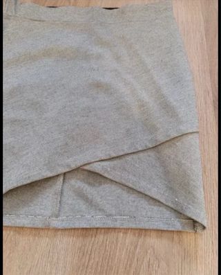 Falda Stradivarius gris