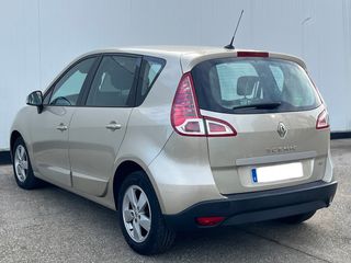Renault Scenic 2012