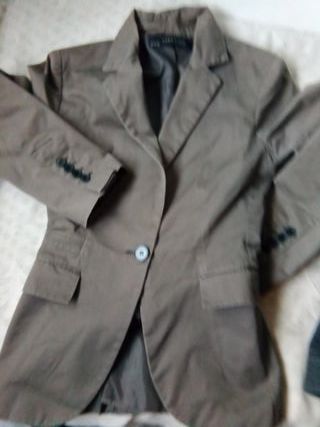 Cazadoras TRAFALUZ chaqueta ZARA (s-xs como NUEVAS