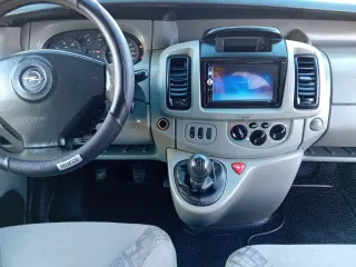 Opel Vivaro 2003