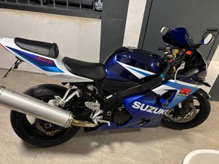 Suzuki GSXR 600 K5