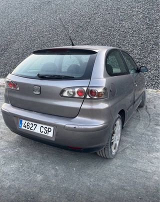 SEAT Ibiza 2004
