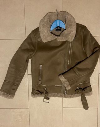 Chaqueta Zara borreguito Talla L