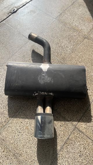 Escape Remus SEAT LEON