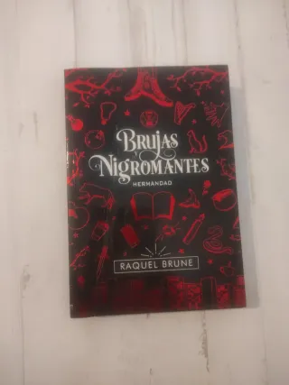 Brujas y nigromantes: Hermandad