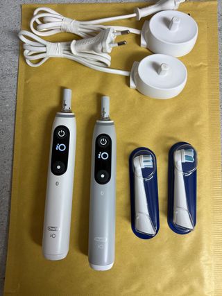 2 Cepillos Dentales Eléctricos Oral-B iO Series 6